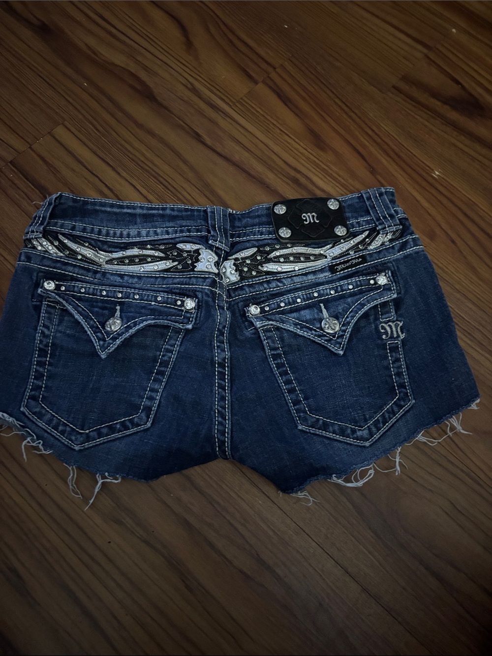 Miss me cutoffs